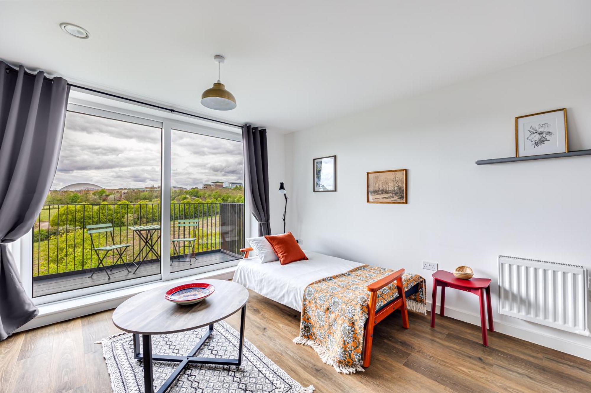 Penthouse Apartment - City Centre - Secure Parking, Balcony, Self-Check-In, Fast Wifi And Smart Tv With Netflix By Yoko Property Milton Keynes Exteriér fotografie