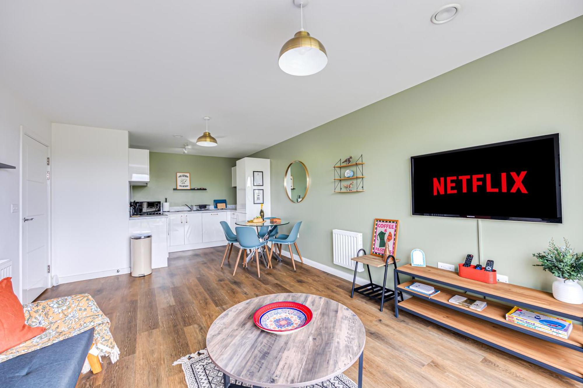 Penthouse Apartment - City Centre - Secure Parking, Balcony, Self-Check-In, Fast Wifi And Smart Tv With Netflix By Yoko Property Milton Keynes Exteriér fotografie