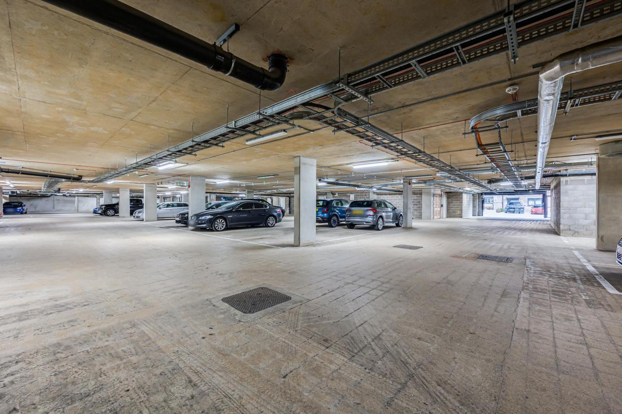 Penthouse Apartment - City Centre - Secure Parking, Balcony, Self-Check-In, Fast Wifi And Smart Tv With Netflix By Yoko Property Milton Keynes Exteriér fotografie